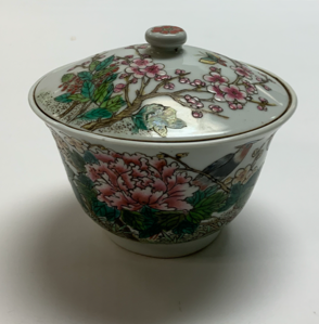 Image of Lidded Bowl with Birds and Flowers